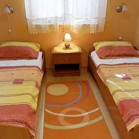 Apartman Vir